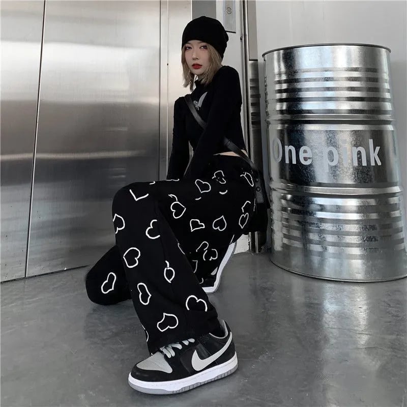 Black Heart Print High Waist Pants