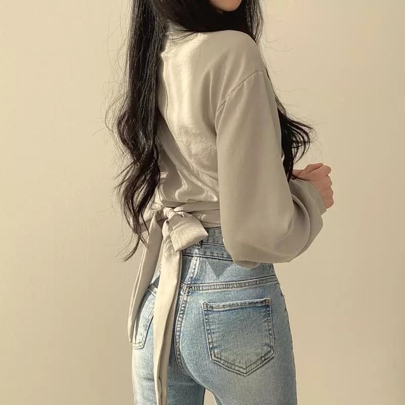 White Chic Cropped Long Sleeve Shirt