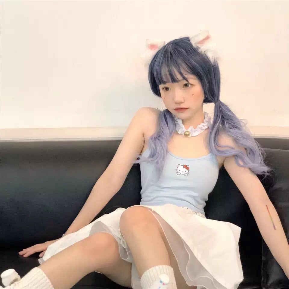 Cute Vintage Cat Kitten Cartoon Print Aesthetic Sleeveless Shirt Crop Top Tank Camisole Casual E-Girl Kawaii Korean Japanese Harajuku Streetwear