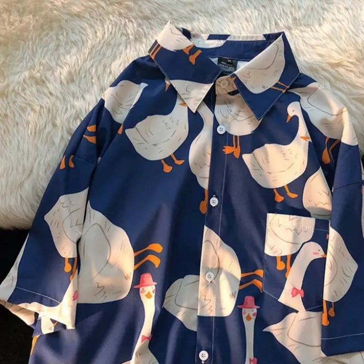 Funny Unisex Duck Cartoon Print Hawaii Beach Oversize Short Sleeve Shirt Botton Up Aesthetic Casual Summer E-Girl Kawaii Korean Japanese Harajuku