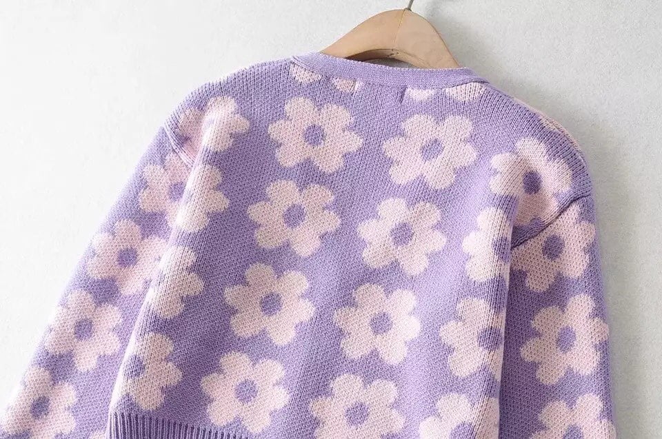 Cute Vintage 90s Purple Pink Flowers Cardigan Long Sleeve Shirt Top V Neck Sweater Jumper Aesthetic E-Girl Kawaii Korean Japanese Harajuku Streetwear