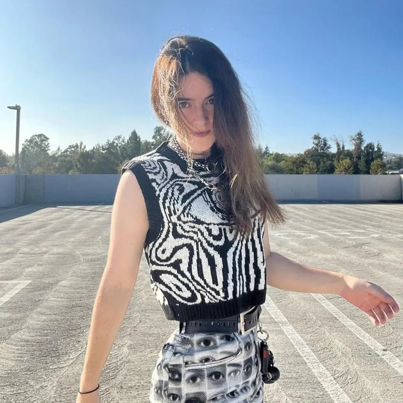 Eye Print Sweater Vest