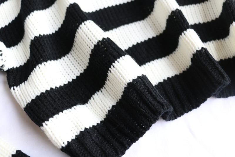 Cute Black White Stripe Loose Oversize Crop Sweater Long Sleeve Shirt Sweatshirt Pullover Casual E-Girl Kawaii Korean Japanese Harajuku Streetwear