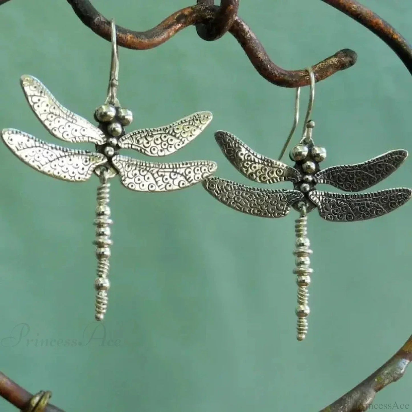 Halloween Dark Spider Amulet Stud Earring