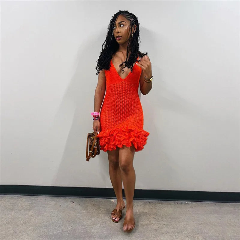Knit Hipster See Through Pleated Hem Deep v-Neck Backless Sleeveless Clubwear Mini Dress