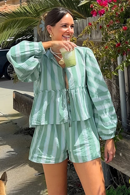 Conjuntos de camisa y pantalones cortos a rayas con mangas farol