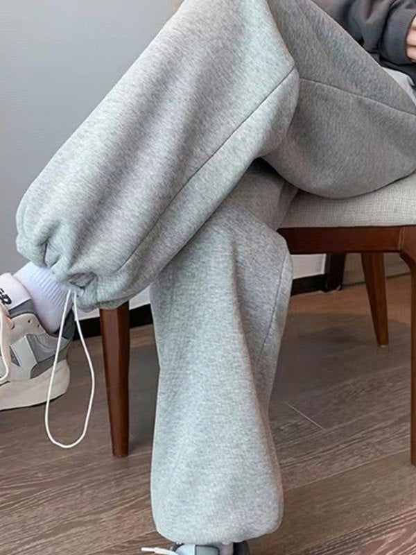 Fleece Lined Straight Leg Sweatpants