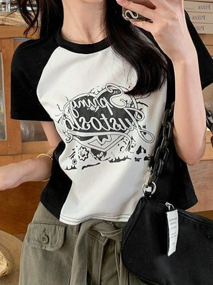 Contrasting Spring Slay Short Sleeve Crop Top