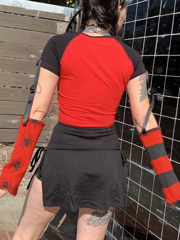 Detachable Glove Raglan Sleeve Crop Top