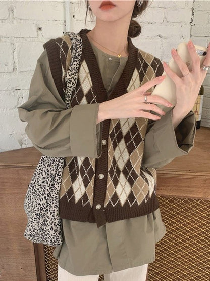 V Neck Button Front Argyle Sweater Vest