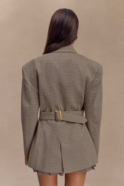 Chaquetas tipo blazer con hebilla de rejilla