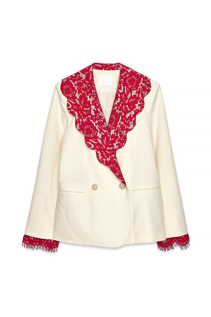 Conjunto de pantalones cortos con detalle de encaje en color blanco roto