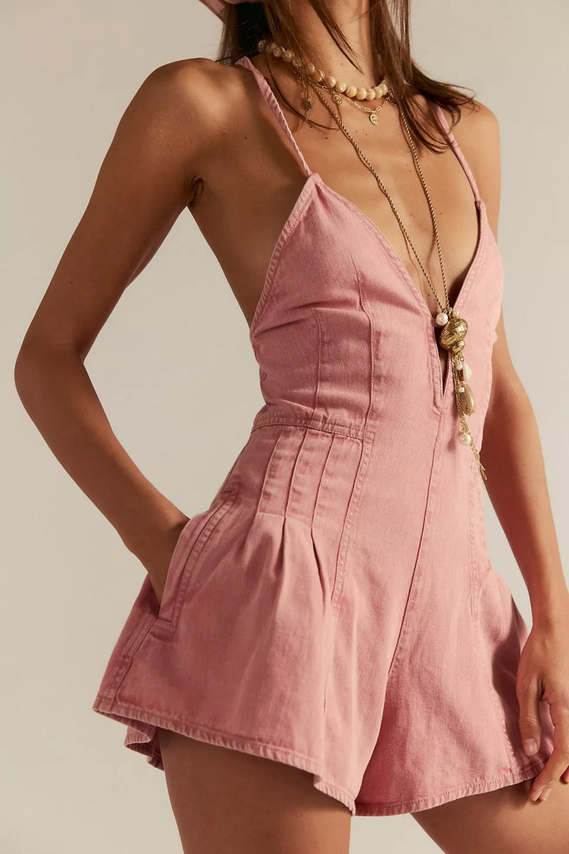 Minivestido de punto con escote en V y volantes en el bajo Sara