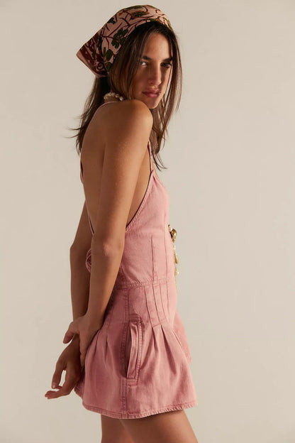Minivestido de punto con escote en V y volantes en el bajo Sara