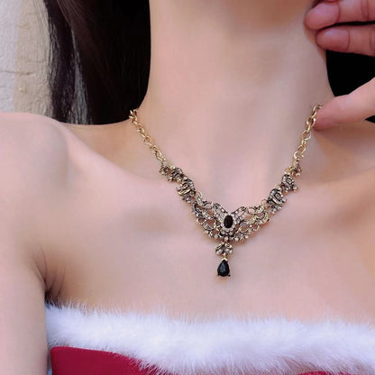 Butterfly pendant rhinestone necklace  | Festival Outfits Women