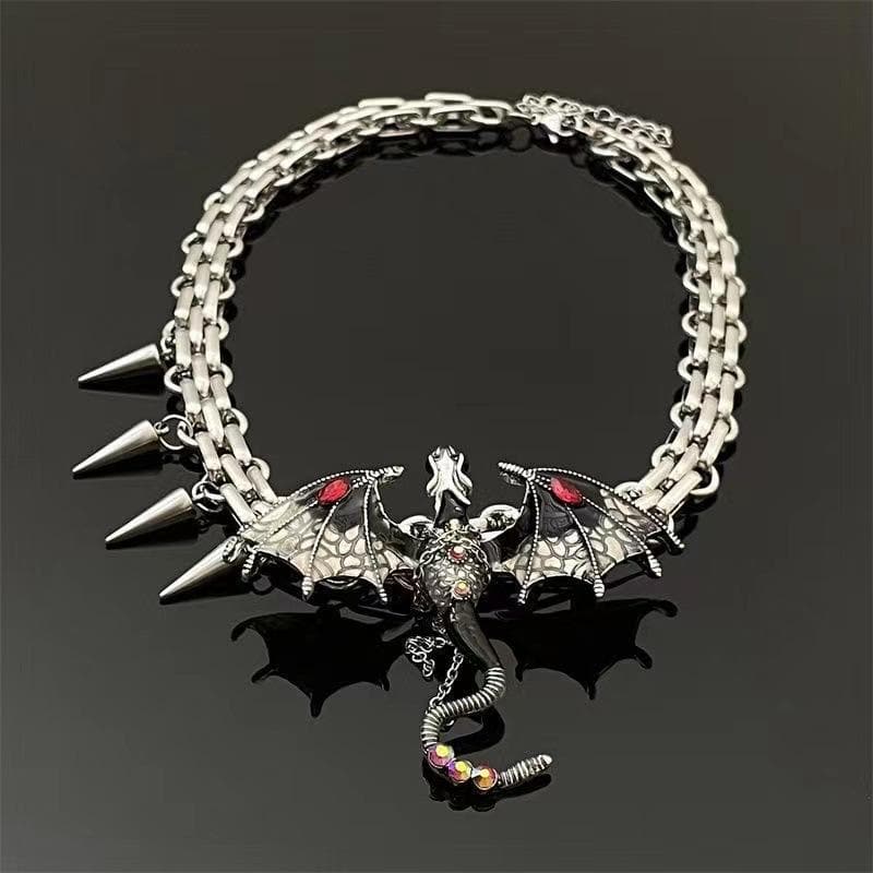 Animal pendant rivet choker necklace  | Festival Outfits Women