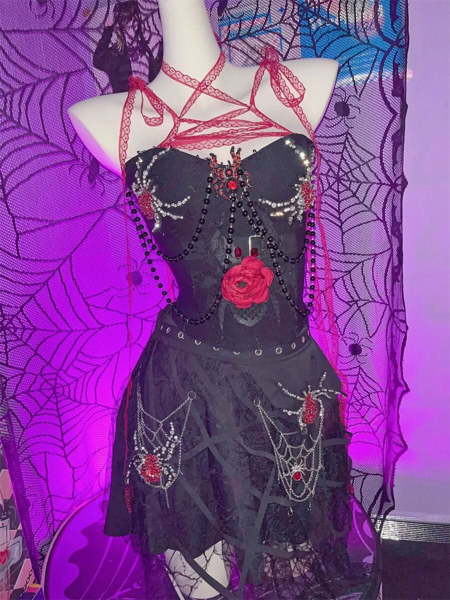 Spider pattern beaded lace hem cami top  | Festival Outfits Women