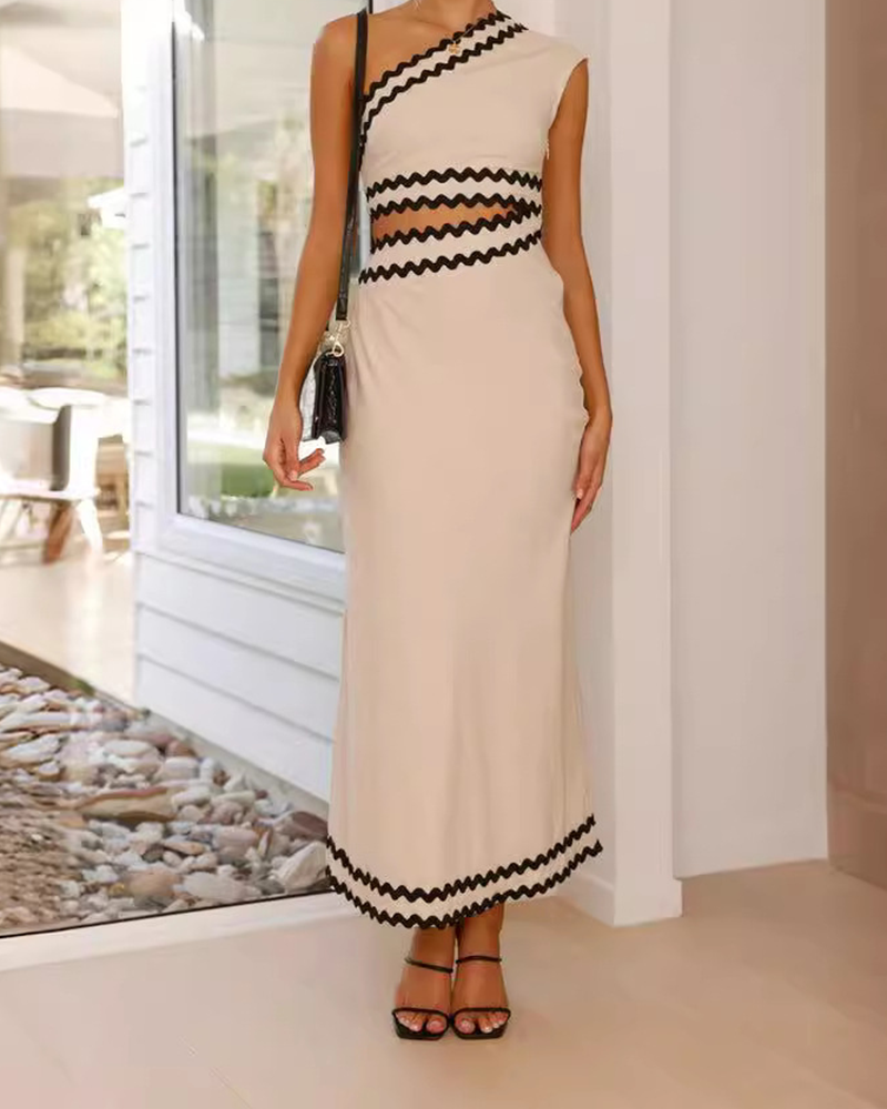 Lace-Trimmed Waist-Baring Dress