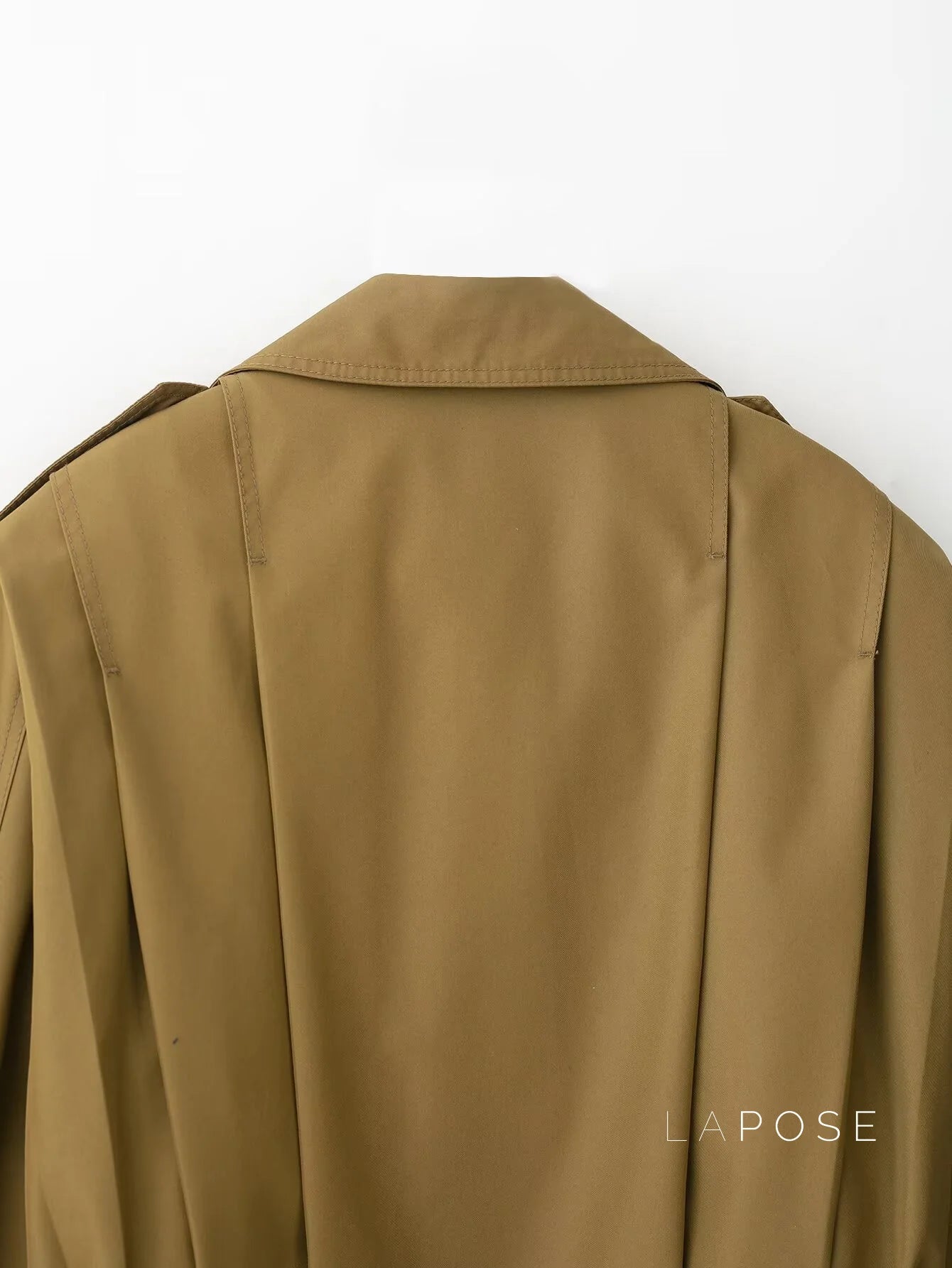 Cierra Pleated Cropped Windbreaker