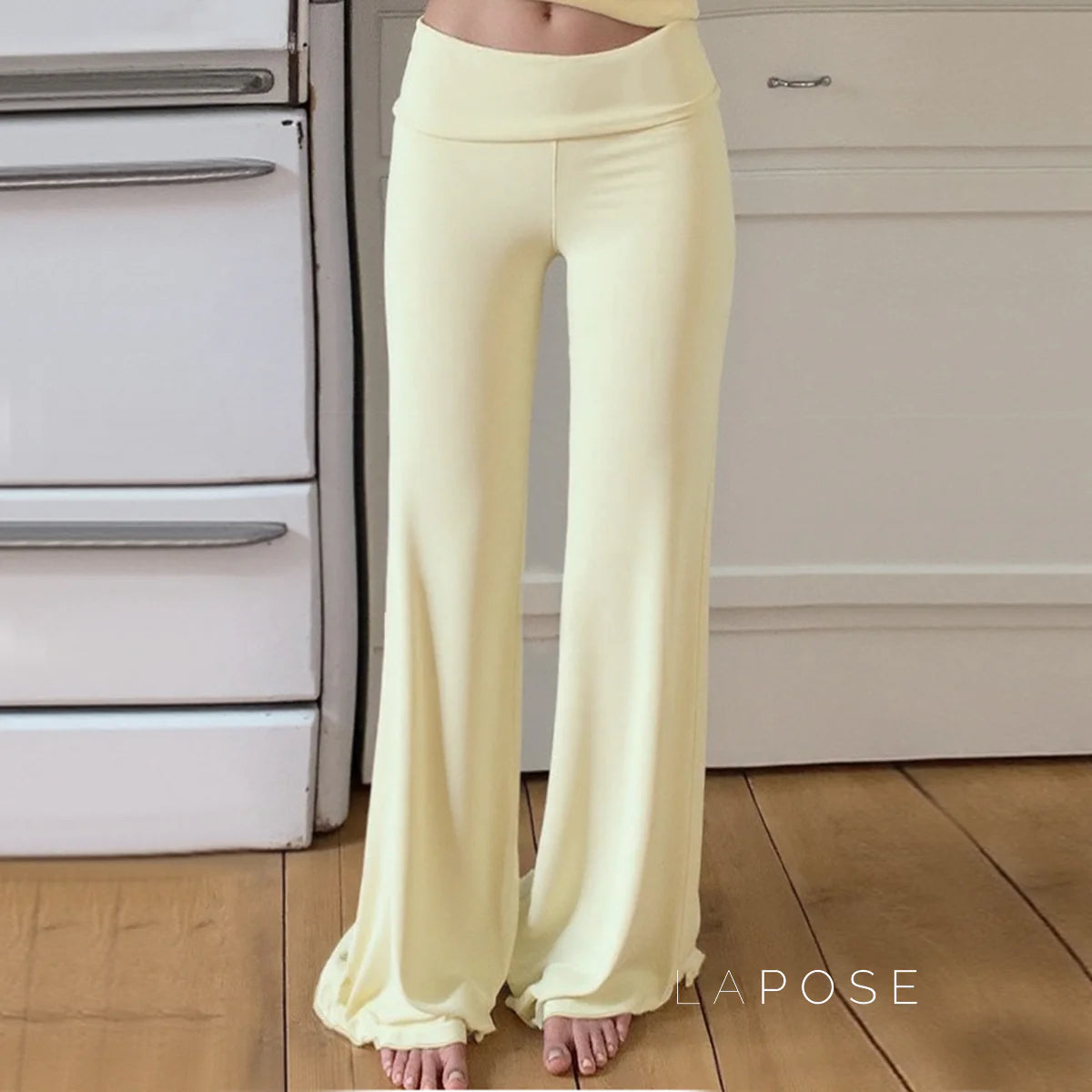 Delylah Low-Rise Wavy Flared Pants