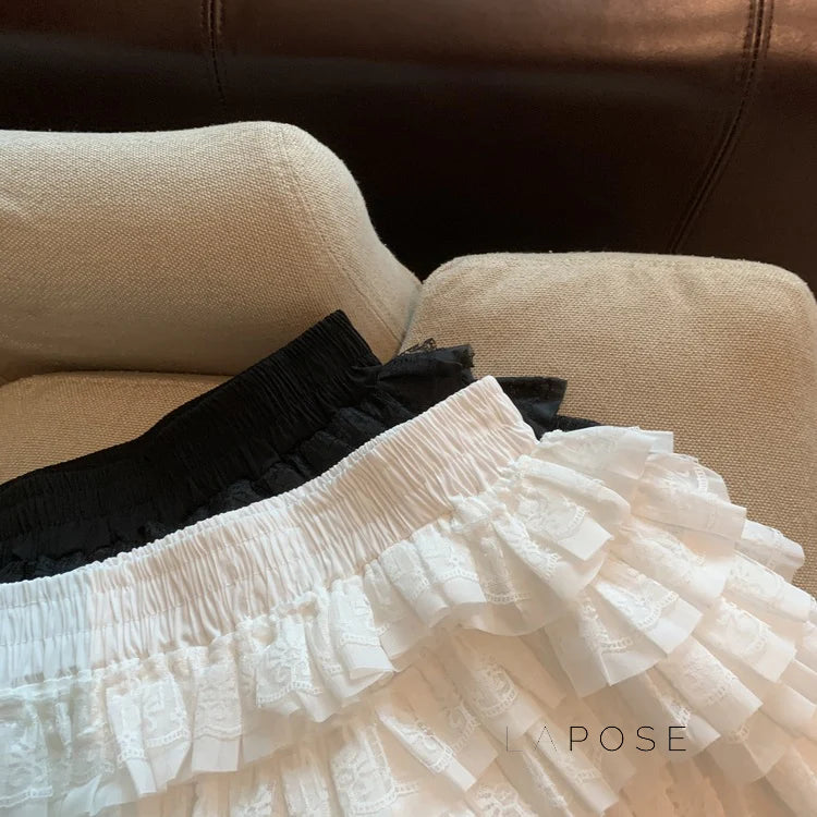 Maeleigh Lace Tiered Mini Skirt