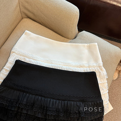 Maliah Tiered Lace Mini Skirt
