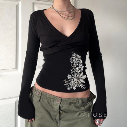 Raylan Floral V-Neck Top