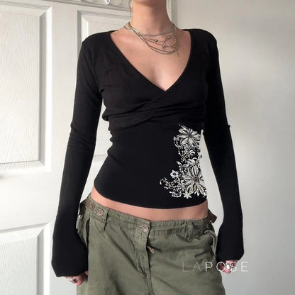 Raylan Floral V-Neck Top
