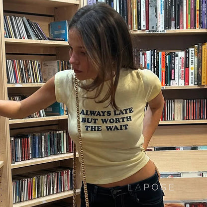 Zulay Letter Print Crop Top