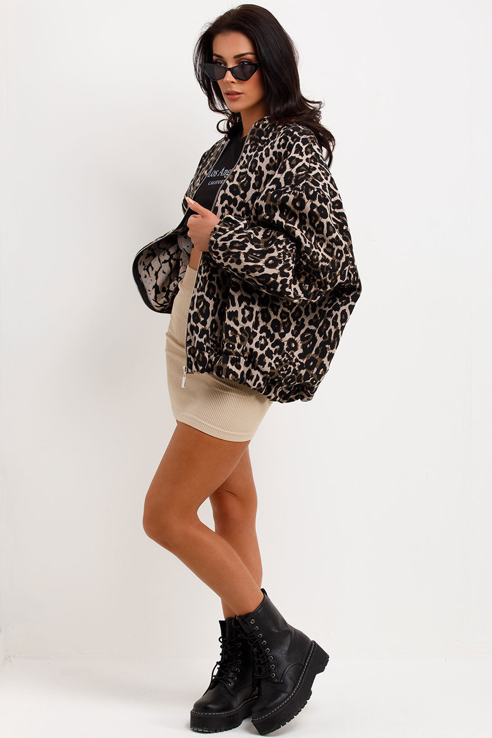 Abrigo con estampado de leopardo retro 