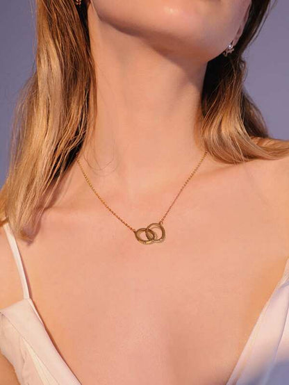 Linked Ring Pendant Necklace for Women