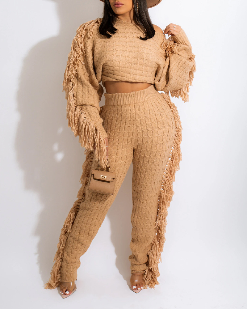 Knitted Long-Sleeved Tassel Suit