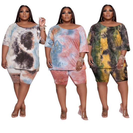 Conjunto de dos piezas de camiseta y pantalones cortos tie-dye informales de talla grande para mujer