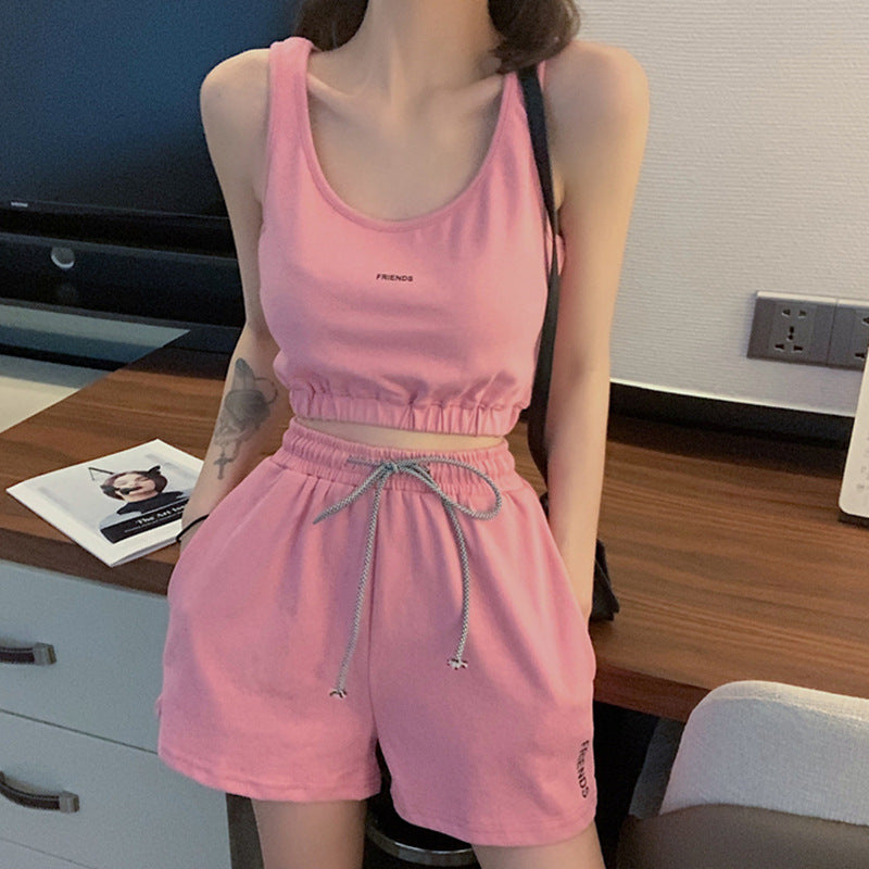 Conjunto deportivo informal de moda para mujer, con camiseta sin mangas y pantalones cortos con cuello en U