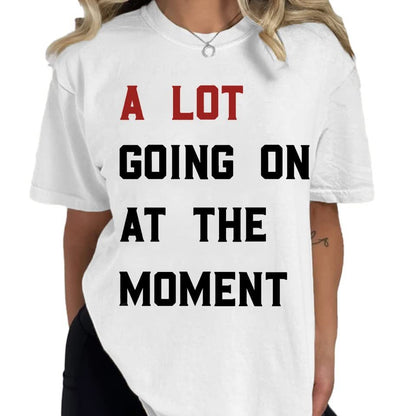Camiseta informal de manga corta con cuello redondo y estampado de letras y eslogan de color liso para mujer