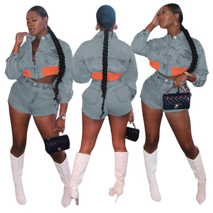 Conjunto de dos piezas de top y pantalones cortos vaqueros de manga larga elásticos informales a la moda para mujer