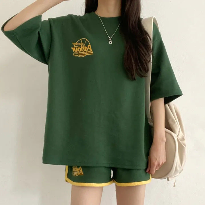 Conjunto de dos piezas de camiseta de manga corta con estampado informal y pantalones cortos holgados para mujer