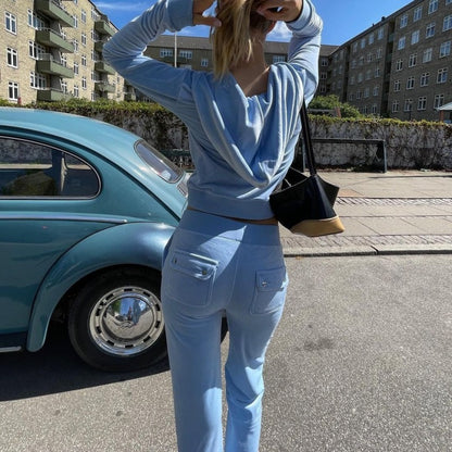 Conjunto de dos piezas de pantalón informal de manga larga con capucha y terciopelo dorado para mujer
