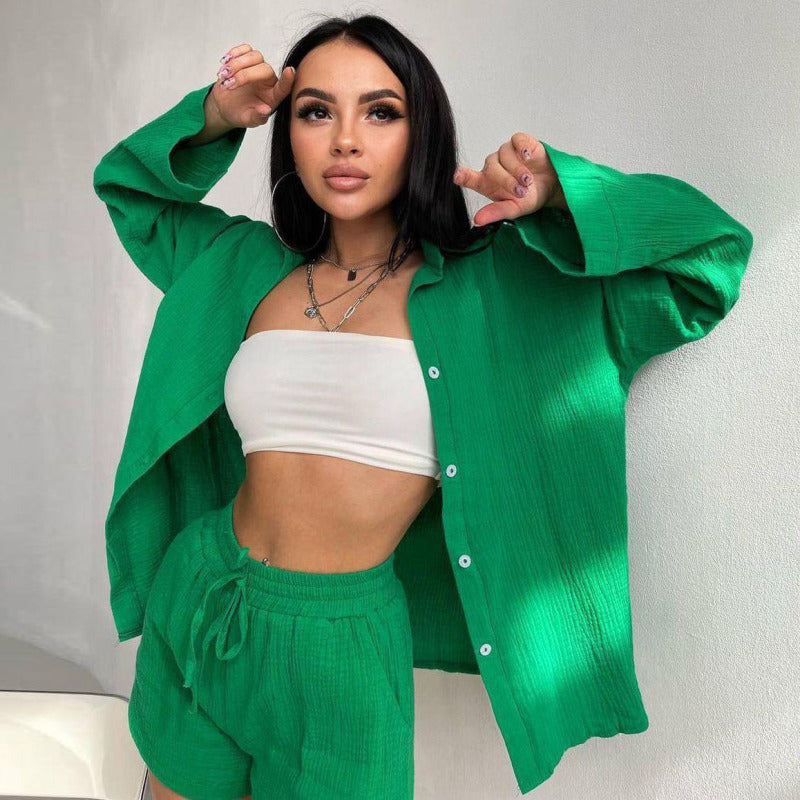 Conjunto de camisa de manga larga y pantalones cortos informales con cordones de color liso para mujer