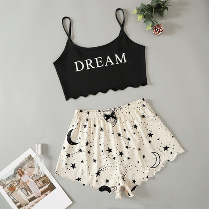 Conjunto de pijama informal atrevido con top corto sin mangas y pantalones cortos para mujer
