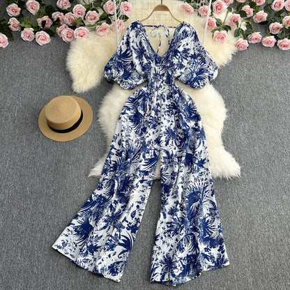 Mono elegante de manga corta con cuello en V, informal, de cintura alta, con estampado celadón, recto y pierna ancha para mujer.