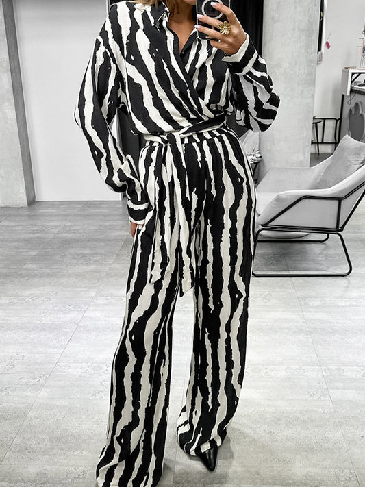 Conjunto de dos piezas de pantalón holgado con solapa y manga larga con estampado de rayas de cebra para mujer