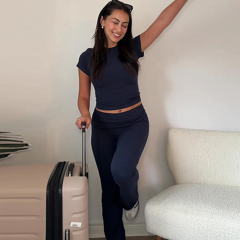 Conjunto de dos piezas de camiseta y pantalón de manga corta, básico, informal, elegante y sencillo para mujer.