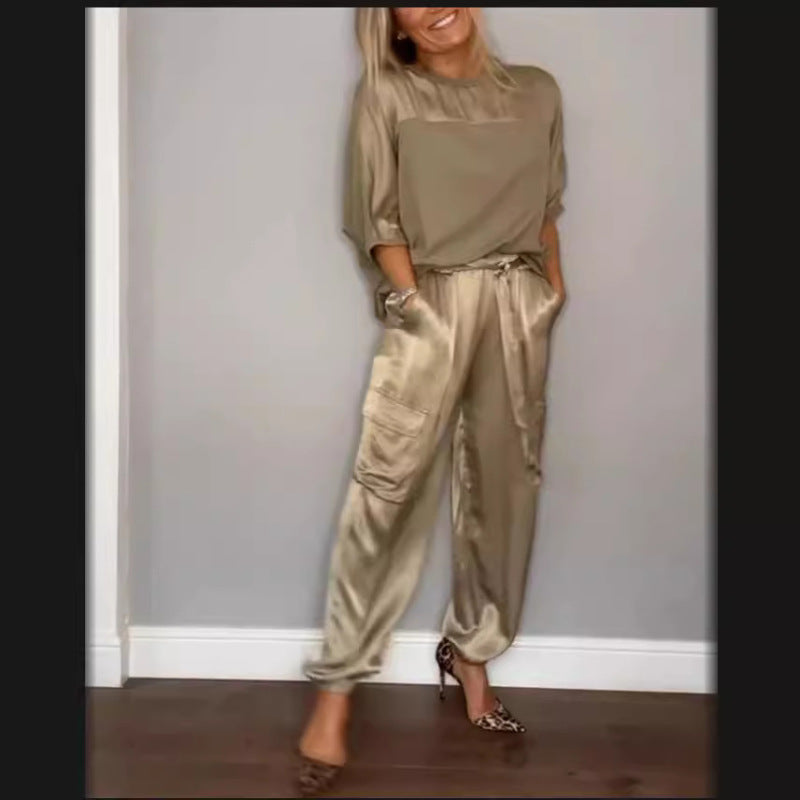 Conjunto de dos piezas de top y pantalón de manga corta de satén liso informal a la moda para mujer