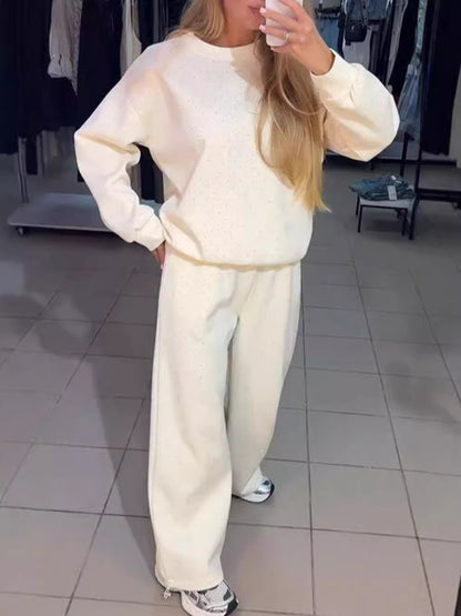 Autumn And Winter Women Athleisure Casual Crew Neck Long Sleeve Rhinestone Sweatshirt Pants Two-Piece Set