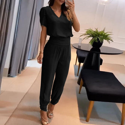 Conjunto de dos piezas de blusa y pantalón de manga corta con cuello en V y estampado de bloques de color para mujer