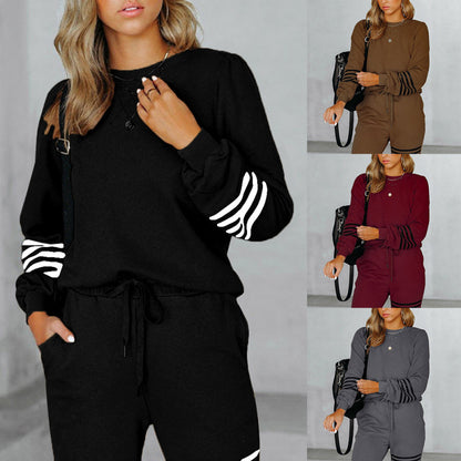 Conjunto de sudadera y pantalones a rayas holgados de manga larga con estampado de letras para mujer