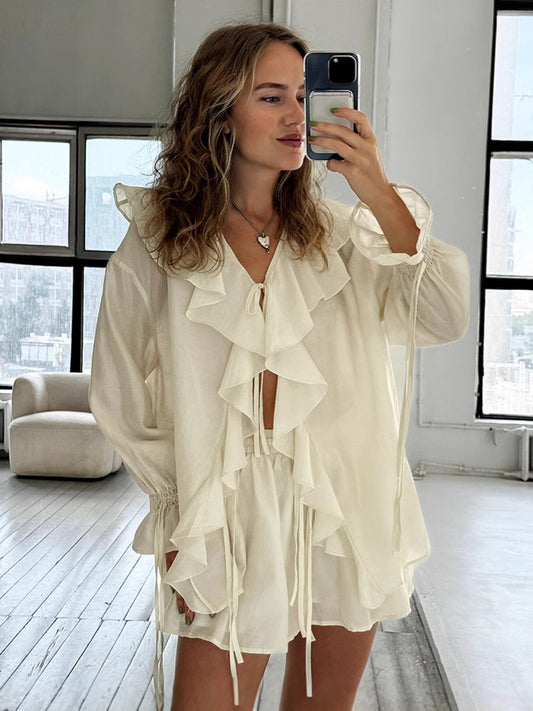 Conjunto de dos piezas de top y pantalones cortos holgados de manga larga con volantes y solapa informal para mujer