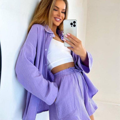 Conjunto de camisa de manga larga y pantalones cortos informales con cordones de color liso para mujer