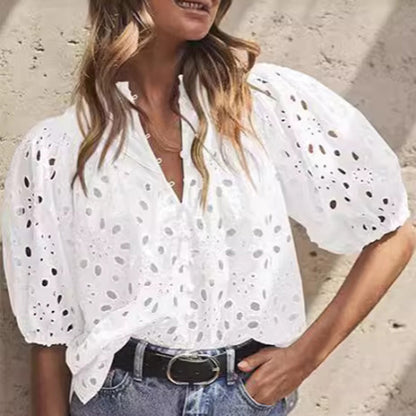 Blusa informal de verano con mangas abullonadas y cuello en V para mujer, con encaje calado y bordado